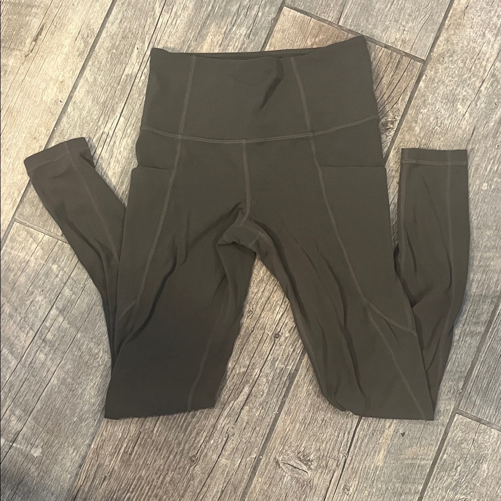 Athleta high rise moto leggings with pockets